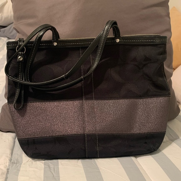 Coach Handbags - Coach black signature tote
